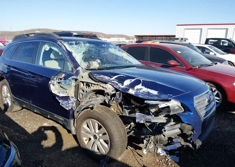 2017 Subaru Outback 2.5I Premium z USA, uszkodzony, nr VIN 4S4BSAHC3H3372395